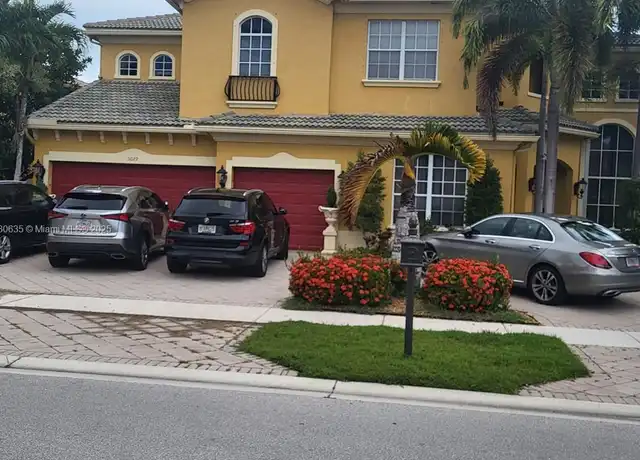Property at 5029 Forest Dale Dr, Lake Worth, FL, 33449, 5 beds, 4 baths, [object Object]