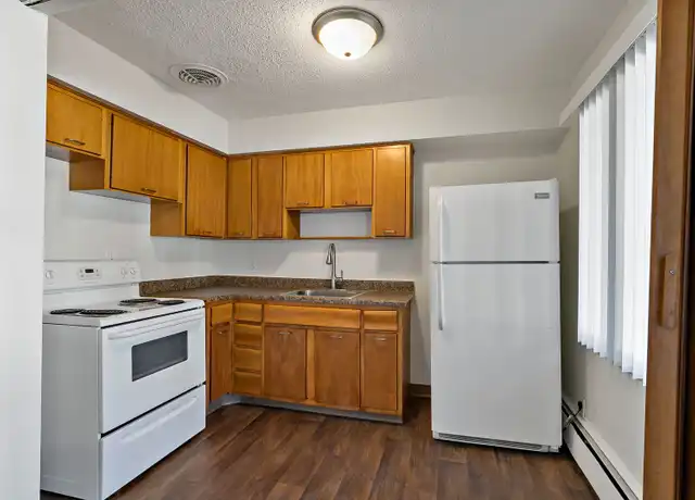Property at 412 Wayzata Blvd Unit 111/B28, Wayzata, MN, 55391, 1 bed, 1 bath, [object Object]