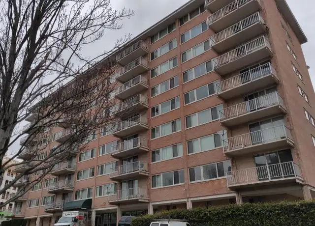 Property at 4520 King St #202, Alexandria, VA, 22302, 3 beds, 1.5 baths, [object Object]