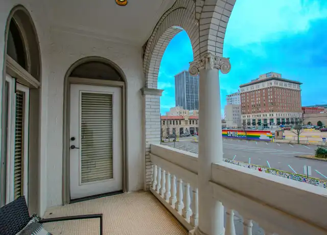 Property at 612 Center St Unit 3, Little Rock, AR, 72201, 2 beds, 1 bath, [object Object]
