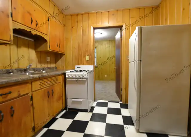 Property at 10 Riverview St Unit 6, North Aurora, IL, 60542, 1 bed, 1 bath, [object Object]