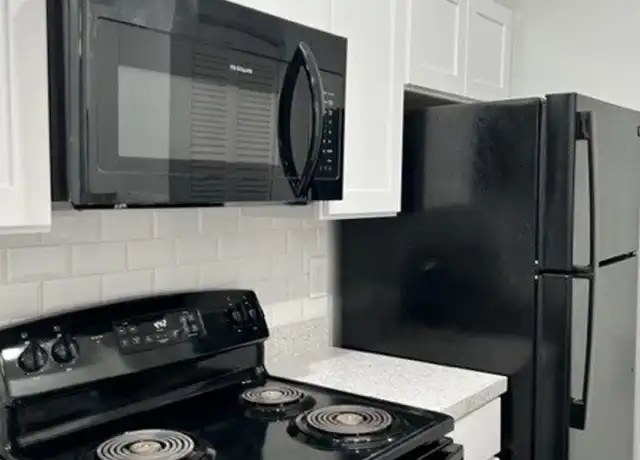 Property at 7110 Tudor Ln, Port Richey, FL, 34668, 2 beds, 2 baths, [object Object]