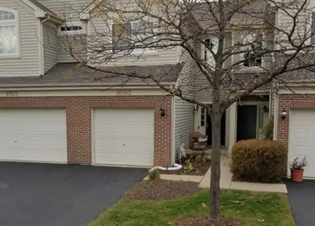 Property at 937 Creekside Ct, Lombard, IL, 60148, 2 beds, 1.5 baths, [object Object]
