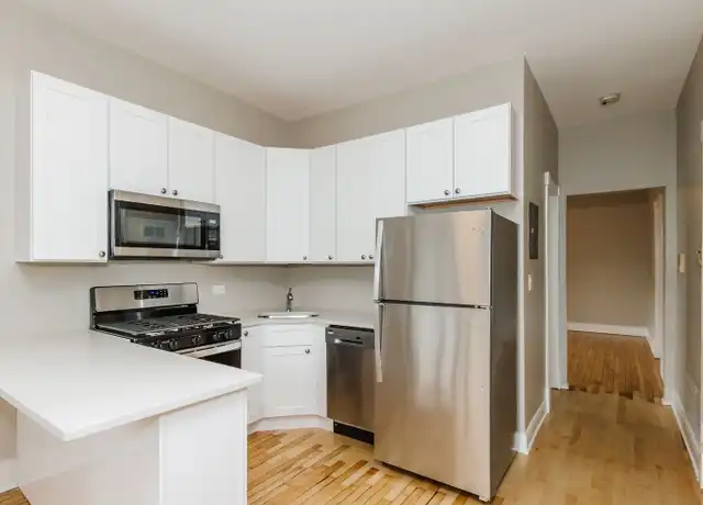 Property at 1117 S Racine Ave Unit 1117-2R, Chicago, IL, 60607, 2 beds, 1 bath, [object Object]