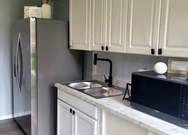 Property at 1302 Ariana Woods Cir Unit C, Auburndale, FL, 33823, 1 bed, 1 bath, [object Object]