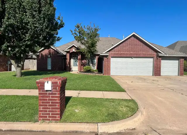 Property at 17105 Granite Pl, Edmond, OK, 73012, 3 beds, 2.5 baths, [object Object]