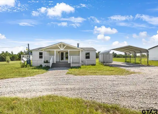 Property at 17982 County Road 4104, Lindale, TX, 75771, 3 beds, 2 baths, [object Object]