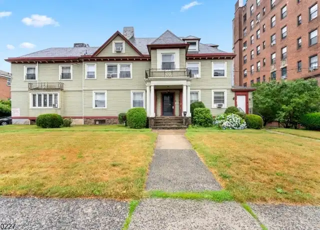 Property at 379 Mount Prospect Ave #4, Newark, NJ, 07104, 1 bed, 1 bath, [object Object]