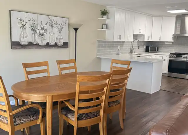 Property at 5263 Creekside Rd, Camarillo, CA, 93012, 4 beds, 2 baths, [object Object]