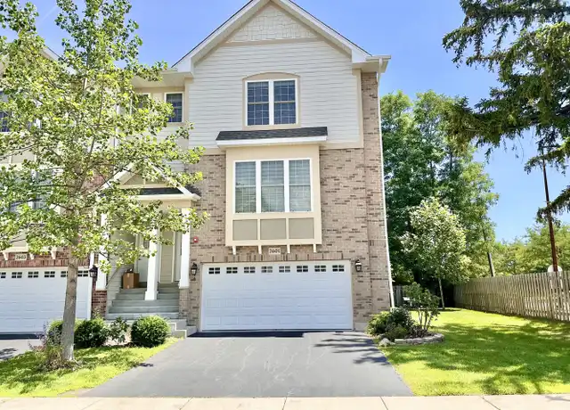 Property at 2601 Chelsey St Unit 2601, Buffalo Grove, IL, 60089, 3 beds, 2.5 baths, [object Object]