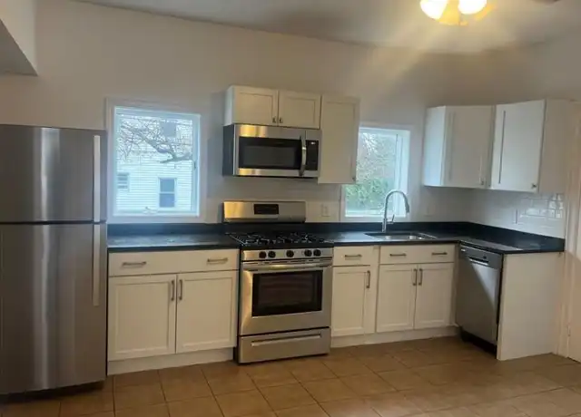 Property at 85 E George St, Providence, RI, 02906, 2 beds, 1 bath, [object Object]