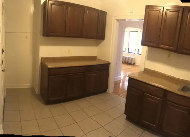 Property at 8302 S Justine St Unit 3, Chicago, IL, 60620, 2 beds, 1 bath, [object Object]