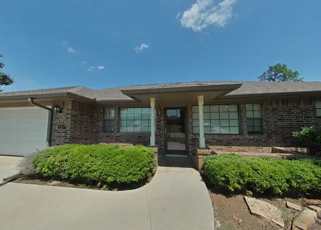 Property at 2307 NW Crosby Park Blvd, Lawton, OK, 73505, 4 beds, 2.5 baths, [object Object]