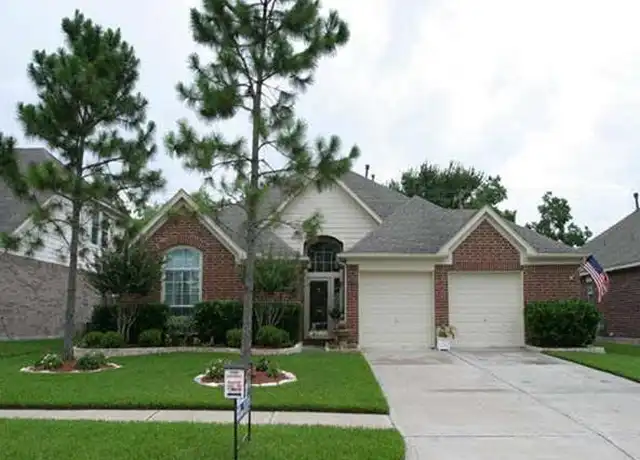 Property at 4434 Grove Park Dr, League City, TX, 77573, 4 beds, 2 baths, [object Object]