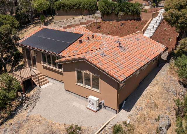 Photo of 30 Lydia Ct, Hillsborough, CA 94010