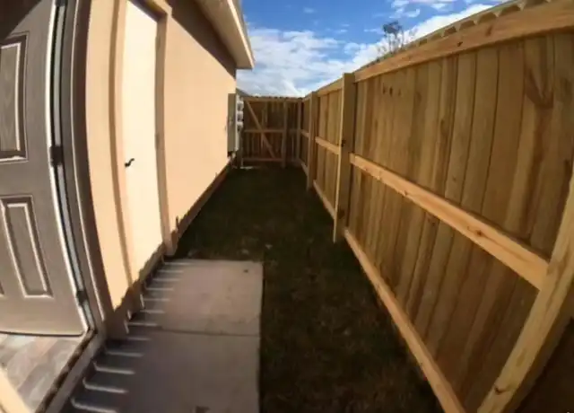 Property at 419 Teague Ave Unit 2, Edinburg, TX, 78539, 3 beds, 2 baths, [object Object]