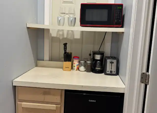 Property at 41 N Paxon St Unit 1 2 3, Philadelphia, PA, 19139, 1 bed, 1 bath, [object Object]
