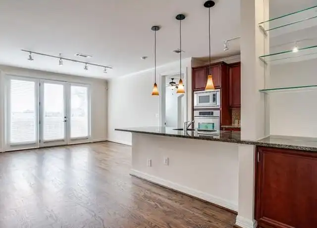 Property at 8616 Turtle Creek Blvd Unit 133, Dallas, TX, 75225, 1 bed, 1 bath, [object Object]