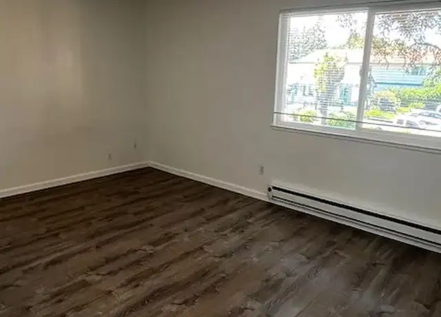 Photo of 3555 S Bascom Ave, Campbell, CA 95008