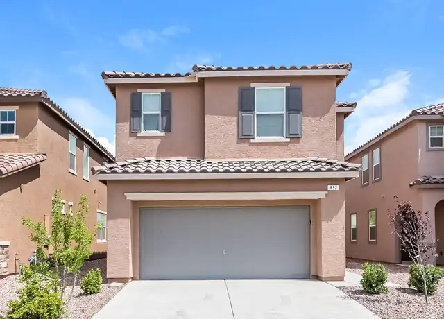 Property at 892 Harbor Ave, Henderson, NV, 89002, 3 beds, 2.5 baths, [object Object]