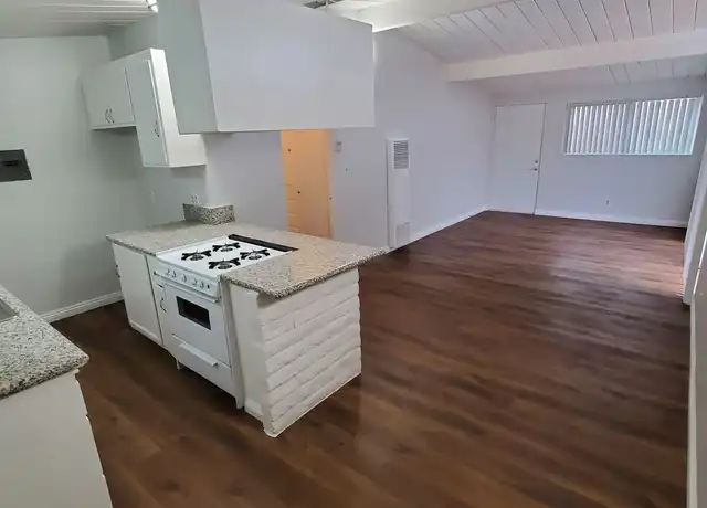 Property at 807 N Grandview Ave Unit 807, Covina, CA, 91723, 1 bed, 1 bath, [object Object]