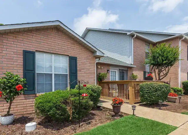 Property at Whispering Oaks - 1985 Campbell St, Jackson, TN, 38305, 2 beds, 2 baths, [object Object]