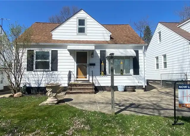 Property at 15405 Corkhill Rd, Maple Heights, OH, 44137, 3 beds, 2 baths, [object Object]