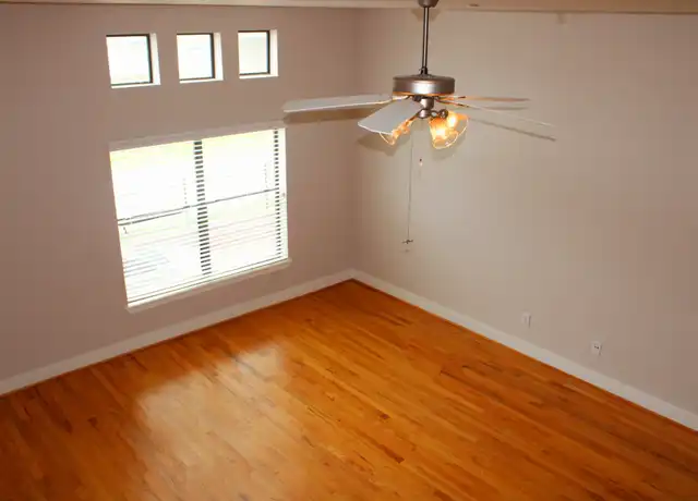 Property at 7650 Springhill St #201, Houston, TX, 77021, 2 beds, 2 baths, [object Object]