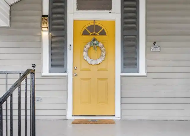 Property at 2537 Republic St, New Orleans, LA, 70119, 2 beds, 1 bath, [object Object]