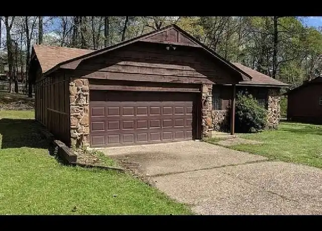Property at 2909 Stephanie Dr, Little Rock, AR, 72206, 3 beds, 2 baths, [object Object]