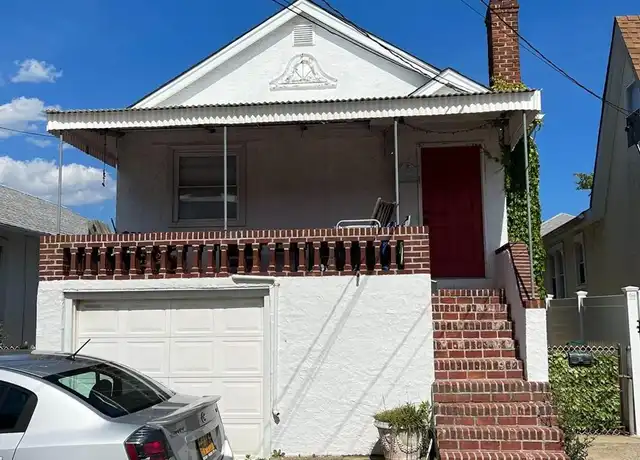 Property at 70 Malone Ave, East Atlantic Beach, NY, 11561, 2 beds, 1 bath, [object Object]