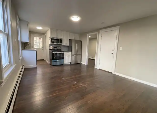 Property at 11 Boswell Ave, Norwich, CT, 06360, 2 beds, 1 bath, [object Object]