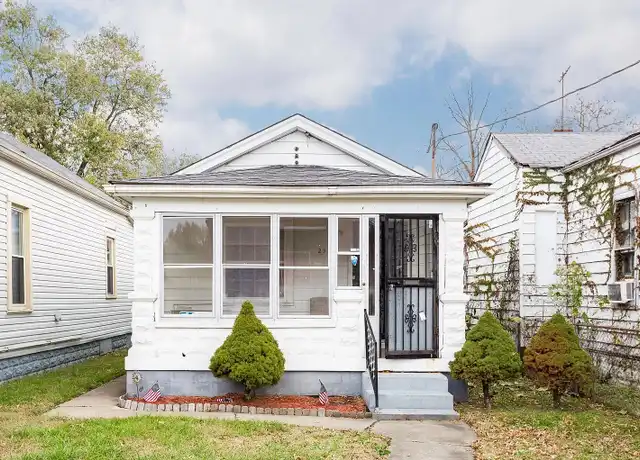 Property at 2919 S 6th St, Louisville, KY, 40208, 2 beds, 1 bath, [object Object]
