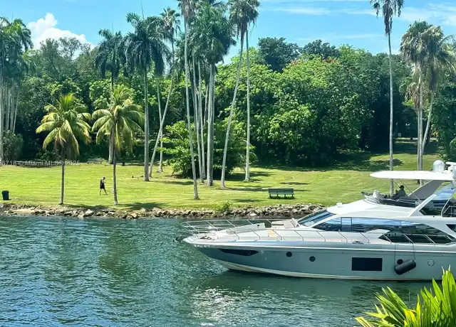 Property at 1740 NW North River Dr #323, Miami, FL, 33125, 1 bed, 1 bath, [object Object]