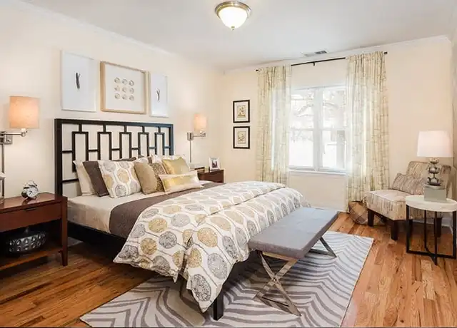 Property at 25 Sherman Rd Unit 25, Chestnut Hill, MA, 02467, 2 beds, 1.5 baths, [object Object]