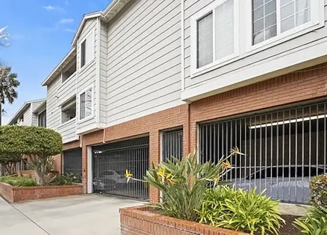 Photo of 2015 N Bush St, Santa Ana, CA 92706