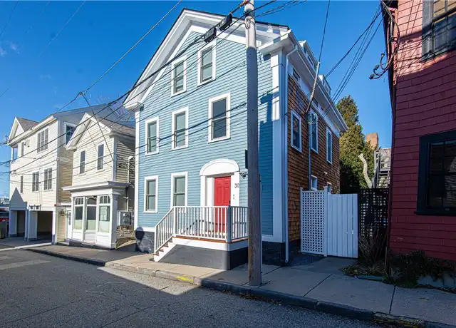 Property at 30 Prospect Hill St Unit 1, Newport, RI, 02840, 2 beds, 1 bath, [object Object]