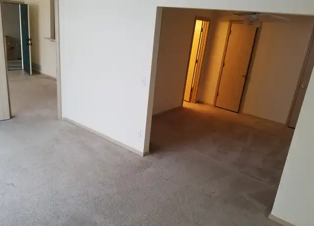 Property at 2321 Orchard St Unit 204C, Springdale, AR, 72764, 1 bed, 1 bath, [object Object]
