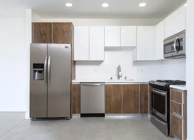 Property at J. Grant Apartments - 119 S Los Robles Ave, Pasadena, CA, 91101, 2 beds, 2 baths, [object Object]