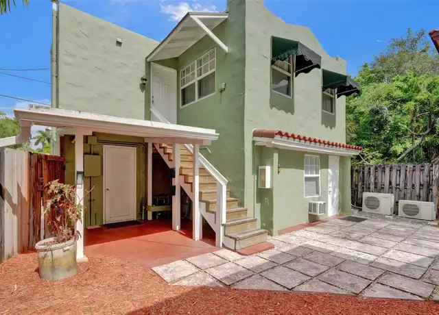 Property at 639 SW 5th Ave Unit 2, Fort Lauderdale, FL, 33315, 1 bed, 1 bath, [object Object]