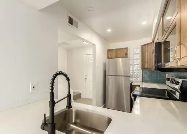 Property at 7325 E Belleview St #1018, Scottsdale, AZ, 85257, 2 beds, 1.5 baths, [object Object]
