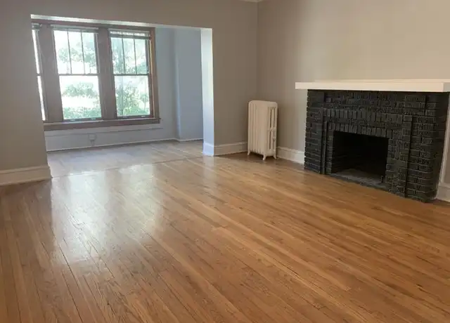 Property at 5606 N Kenmore Ave, Chicago, IL, 60660, 2 beds, 1 bath, [object Object]