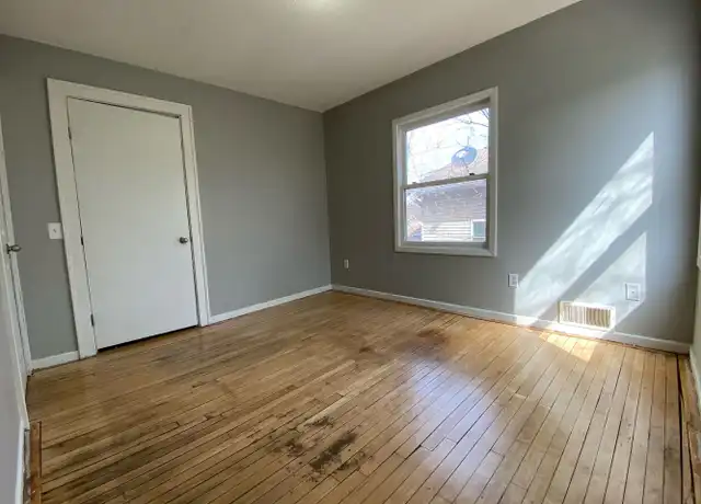 Property at 2324 Logan Ave N, Minneapolis, MN, 55411, 4 beds, 1 bath, [object Object]