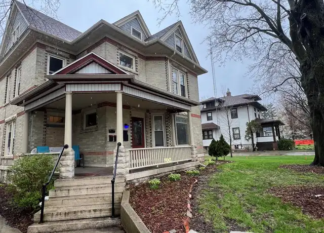 Property at 343 E Division St Unit 3, Fond du Lac, WI, 54935, 1 bed, 1 bath, [object Object]