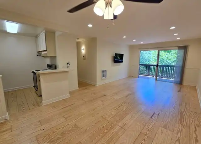 Property at 3604 W Estates Ln #308, Rolling Hills Estates, CA, 90274, 1 bed, 1 bath, [object Object]