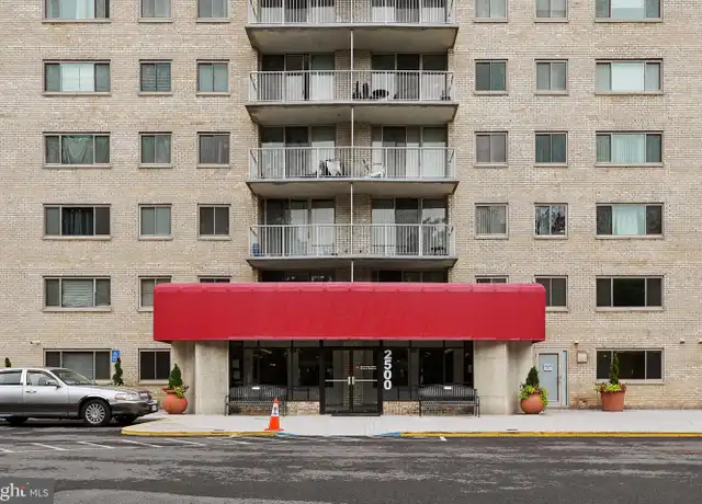 Property at 2500 N Van Dorn St #810, Alexandria, VA, 22302, 1 bed, 1 bath, [object Object]