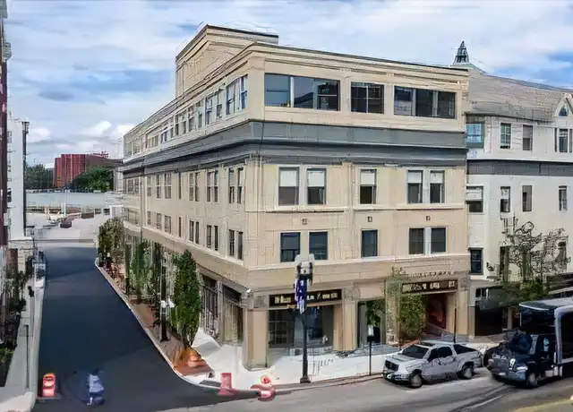 Property at 1518 Hancock St, Quincy, MA, 02169, 1 bed, 1 bath, [object Object]
