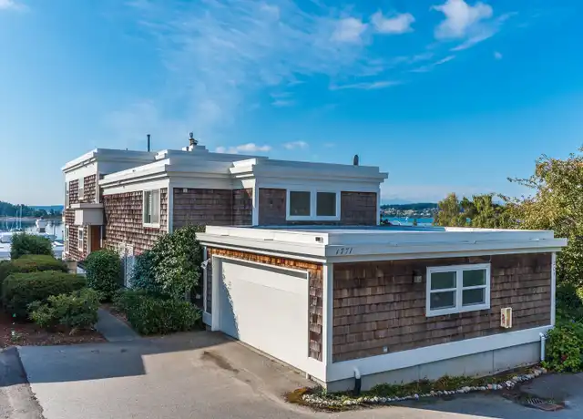Property at 1771 SE 10th Ave Unit 101, Oak Harbor, WA, 98277, 2 beds, 2 baths, [object Object]