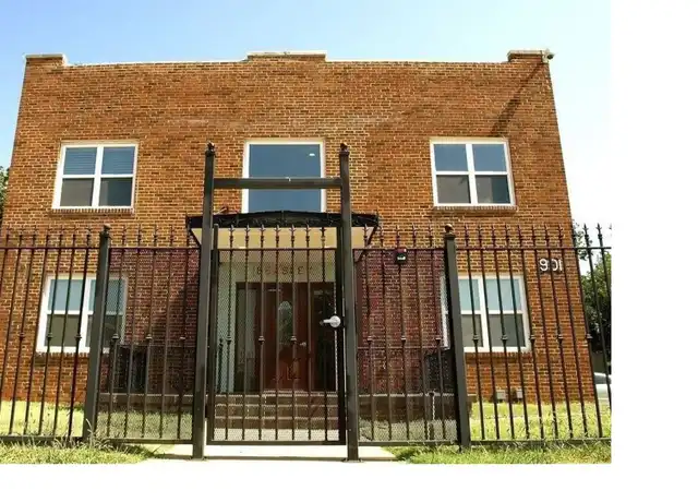 Property at 901 NW 13th St Unit 201, Oklahoma City, OK, 73106, 1 bed, 1 bath, [object Object]