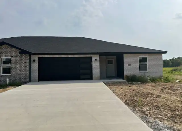 Property at 128 Beechwood Ln, Cape Girardeau, MO, 63701, 3 beds, 2 baths, [object Object]